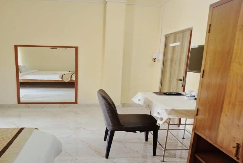 Hotel Shoolin Wood Hatikhuli Exterior photo